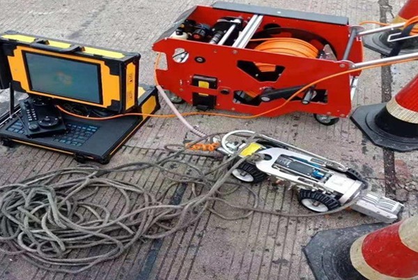 霸州CCTV管道检测机器人